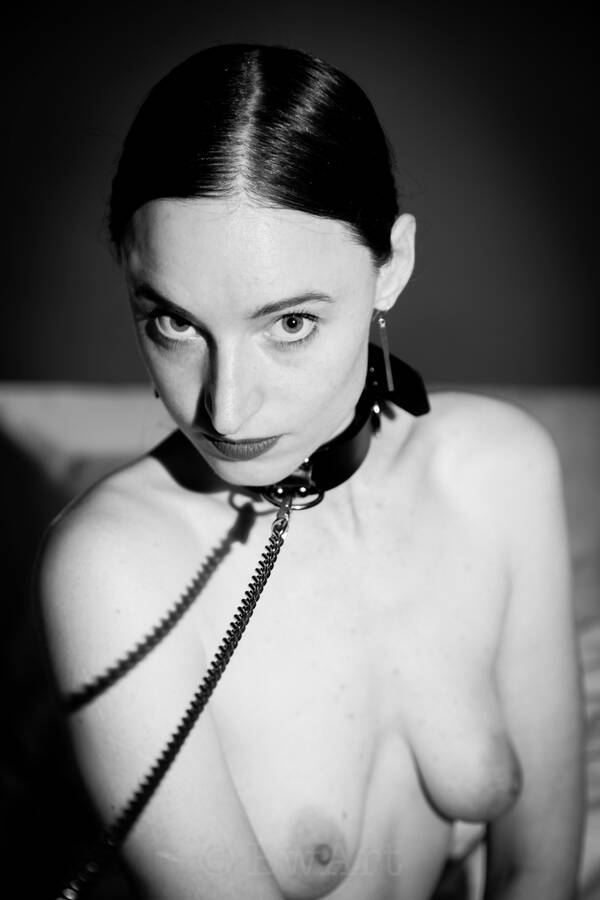 photographer BwArt bdsm modelling photo with Not on AdultFolio